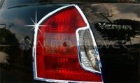 Молдинги (накладки) задних фонарей Hyundai Verna (2006-2010)