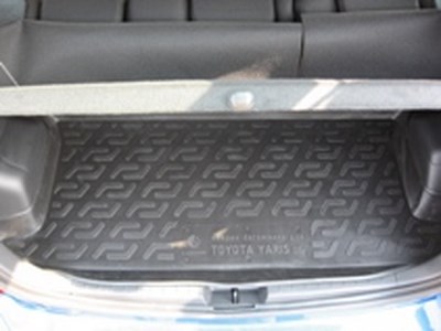 Коврик багажника Toyota Yaris (06-) тэп 