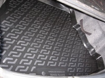 Ковер в багажник Honda (хонда) Accord sd (03-07) полиуретан ― PEARPLUS.ru