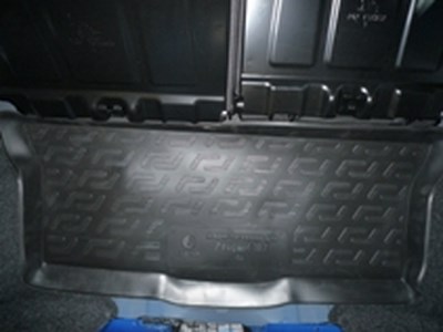 Коврик багажника Peugeot 107 hb (05-) тэп