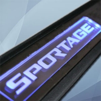         Накладки на пороги с подсветкой для  Kia  Sportage (2004-2008)