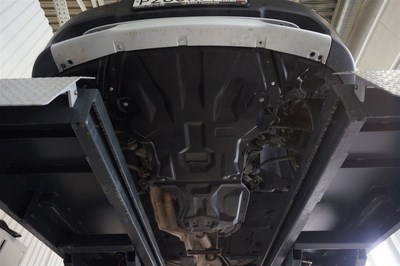 Защита картера BMW X1 полный привод V-1,8; 2,0TD  (2011-) + КПП 2 части