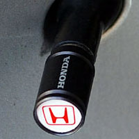 Колпачок на колёса (цвет:Чёрный,Серебро) 4шт. Honda Civic (1993-1996)
