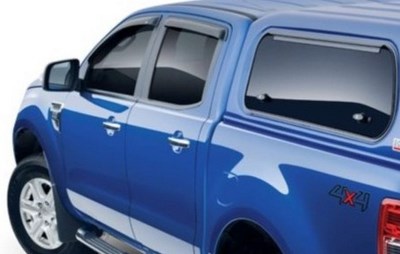 Дефлекторы боковых окон (4 шт., тёмные) Ford Ranger (2011 по наст.)