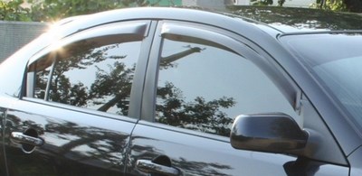 Дефлекторы боковых окон тёмные (4 шт.) , для седана Mazda (мазда) 3 (2003-2008) ― PEARPLUS.ru