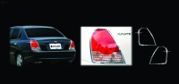 Молдинги задних фонарей хромированные 2шт Hyundai Elantra (2001-2006)