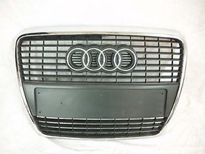 РЕШЕТКА хром/черная Audi A6 2004-