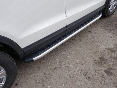Пороги алюминиевые с пластиковой накладкой 1720 мм Audi Q3 2015