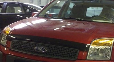 Дефлектор капота тёмный Ford (Форд) Fusion (2002-2012) ― PEARPLUS.ru