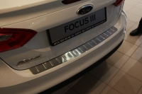 Накладка на наруж. порог багажника штампованная полосы,Ford Focus new 4D 2011-