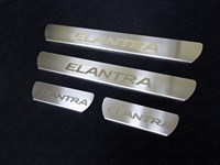 Накладки на пороги (лист шлифованный надпись Elantra (элантра)) Hyundai (хендай) Elantra (элантра) 2016-