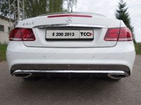 Решетка на задний бампер (лист) Mercedes (мерседес)-Benz E 200 2013 (купе) 
