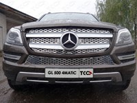 Решетка радиатора верхняя (лист) Mercedes (мерседес)-Benz GL 500 4MATIC 2014