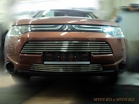 Накладка на решетку бампера d12 Mitsubishi (митсубиси) Outlander (оутлендер) 2012-