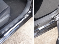 Накладки на пороги (лист зеркальный) Nissan Sentra 2015