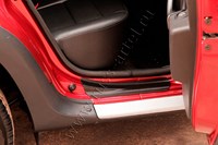 Накладки на внутренние пороги дверей-задние  (2 шт.)  Вариант 2 Renault (рено) Duster 2010—2014