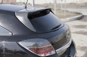 Накладка на задний спойлер Opel Astra 3d (2007-2009)