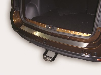 Накладка на наруж. порог багажника без логотипа,Renault Duster 2012-