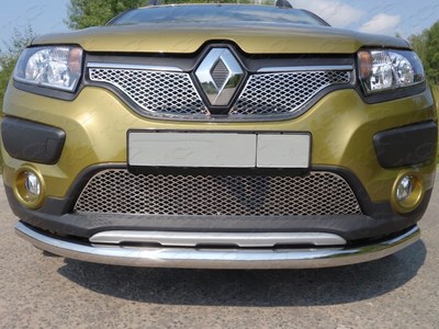 Решетка радиатора нижняя (лист) Renault Sandero Stepway 2015
