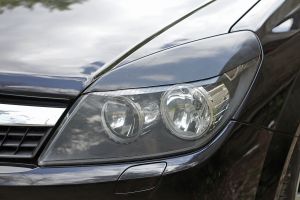 Накладки + передние фары (реснички) компл.-2 шт. Opel Astra (2007-2009)