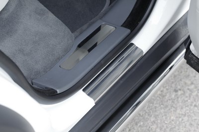 Накладка на внутренние пороги на пластик, без логотипа (компл. 4шт.) , Range Rover Evoque 2012- ― PEARPLUS.ru