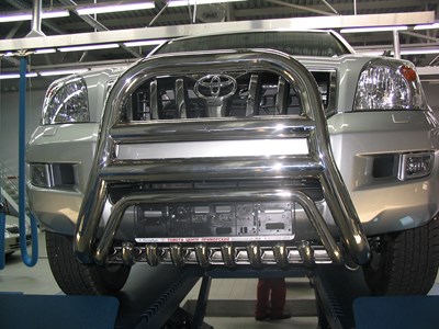 Защита переднего бампера (кенгурин) мини d 76 (51) Toyota Land Cruiser 120 Prado 2003-2010