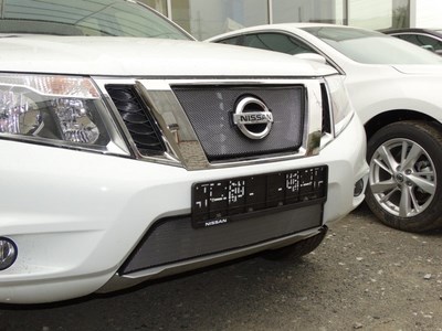 Защита радиатора Nissan Terrano 2014- chrome низ