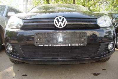 Защита радиатора Volkswagen Golf VI black
