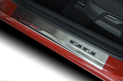 Накладки на пороги Peugeot 208 3d (2012- ) серия 08 (нержавеющая сталь)