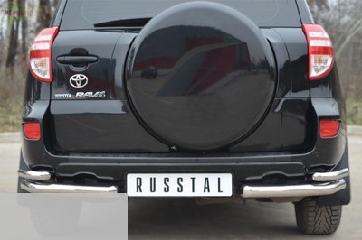 Защита заднего бампера уголки d63/42 Toyota (тойота) RAV4 (рав 4) (2010 по наст.) обычная база ― PEARPLUS.ru