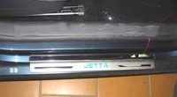 Накладки порогов (с подсветкой) Синий свет Комплект из 4 шт. Volkswagen (фольксваген) Jetta (2005-2010) ― PEARPLUS.ru