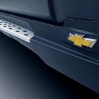         Боковые пороги+эмблемы GM,  оригинал на  Chevrolet Captiva  (2011 по наст.)