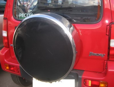 Чехол запасного колеса (крышка не окрашена) 205/70 R16 Suzuki Jimny (2006 по наст.)