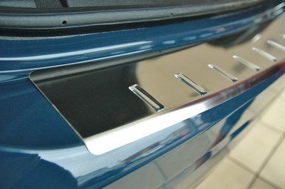 Накладки на задний бампер с загибом Citroen C4 picassio I (2006-2013) серия 40
