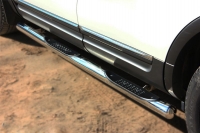 Пороги труба d76 с накладкой (заглушка в виде полушария из нержавеющей стали) Ford Explorer (2011 по наст.)