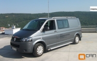Пороги алюминиевые (Brillant)  (серебр) короткая база Volkswagen (фольксваген) T5 Transporter/Multivan (2009 по наст.) ― PEARPLUS.ru