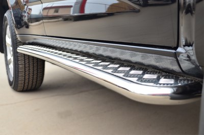 Пороги труба d42 с листом Chevrolet (Шевроле) Trailblazer 2013 ― PEARPLUS.ru