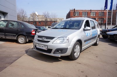 Защита переднего бампера труба d42mm Dacia (дачия) Logan MCV ― PEARPLUS.ru