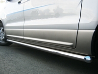Боковые подножки (пороги) труба из нержавеющей стали 76мм с заглушкой в виде полушария из нержавеющей стали Hyundai (хендай) Starex H1 (2007 по наст.) 