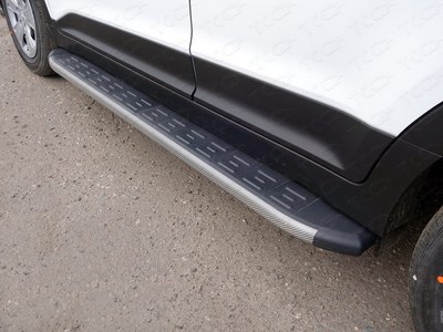 Пороги алюминиевые с пластиковой накладкой (карбон серые) 1720 мм Hyundai (хендай) Creta 2016- ― PEARPLUS.ru