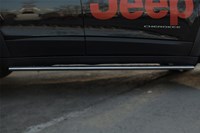 Пороги труба 75х42 овал с проступью Jeep (джип) Cherokee (чероки) Trailhawk 2014-