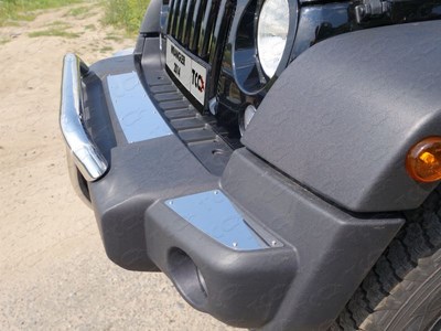 Накладки на передний бампер (зеркальные)  (комплект 3 шт.) Jeep (джип) Wrangler (вранглер) 3D (3, 6) 2014 ― PEARPLUS.ru