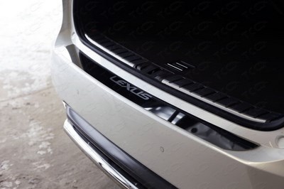 Накладка на задний бампер (лист зеркальный надпись Lexus) Lexus RX 200t 2015-