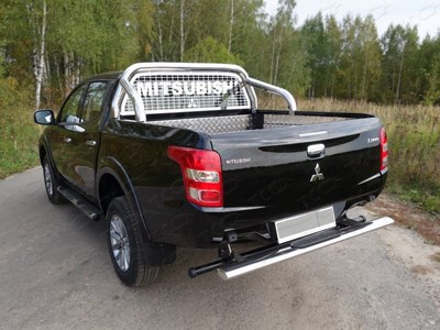 Защита задняя центральная 120х60 мм с накладкой Mitsubishi (митсубиси) L200 2015 ― PEARPLUS.ru