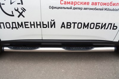 Пороги труба d76 с накладкой (вариант 2) Mitsubishi (митсубиси) Outlander (оутлендер) 2014- ― PEARPLUS.ru