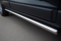 Боковые подножки (пороги) труба из нержавеющей стали 63мм c заглушкой из чёрного пластика Chevrolet (Шевроле) Niva Berton (2010 по наст.) 