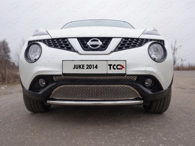 Решетка радиатора верхняя Nissan (ниссан) Juke (жук) 2014 2WD ― PEARPLUS.ru