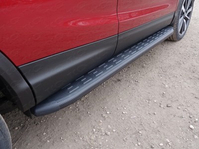 Пороги алюминиевые с пластиковой накладкой (карбон черные)  1720 мм Nissan Qashqai 2015- (SPB)