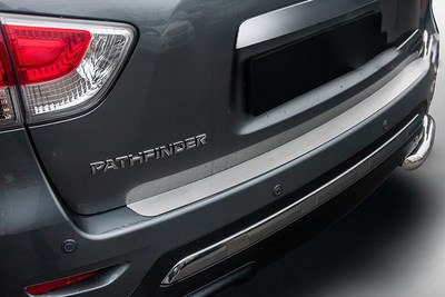 Накладка на наруж. порог багажника без логотипа, Nissan (ниссан) Pathfinder 2014- ― PEARPLUS.ru