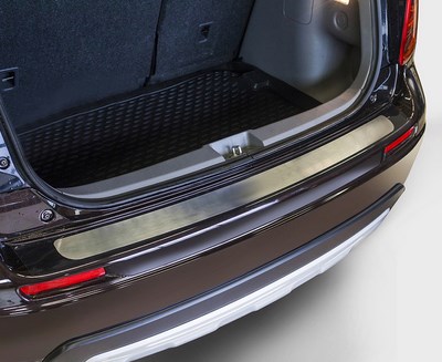 Накладка на наруж. порог багажника с рисунком,Suzuki SX4 2013-
